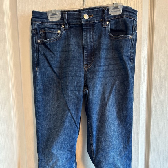 H&M High Rise Flare Jeans - Picture 2 of 4